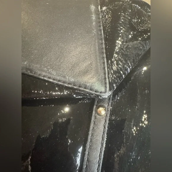 Kate Spade Black Glossy Tote Bag - Picture 6 of 9